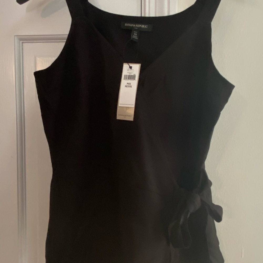 Banana republic summery light XSP wrap top NWT